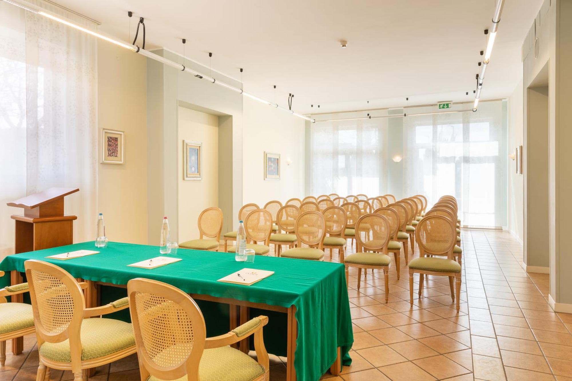 Hotel Tuder Todi Ngoại thất bức ảnh