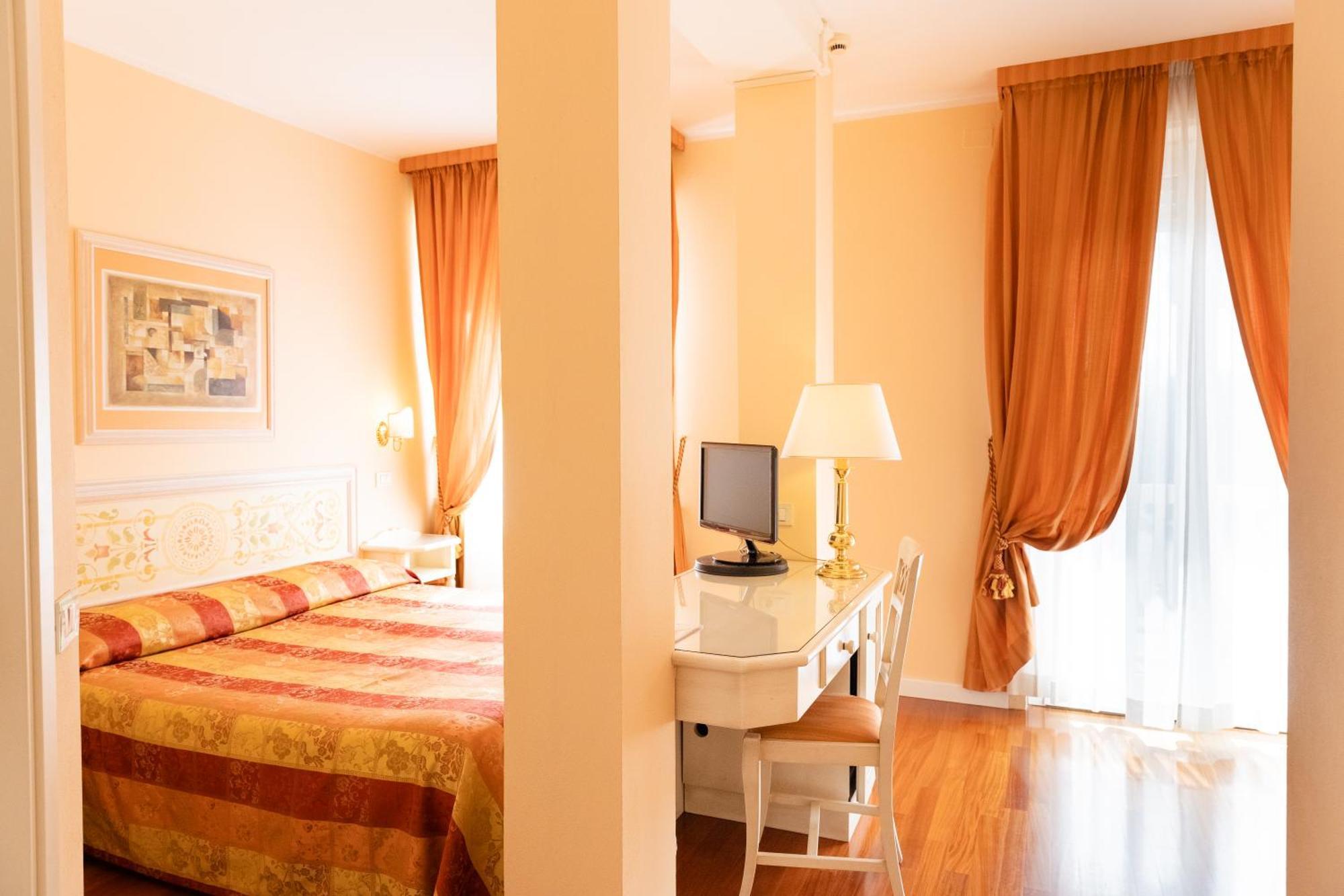 Hotel Tuder Todi Ngoại thất bức ảnh