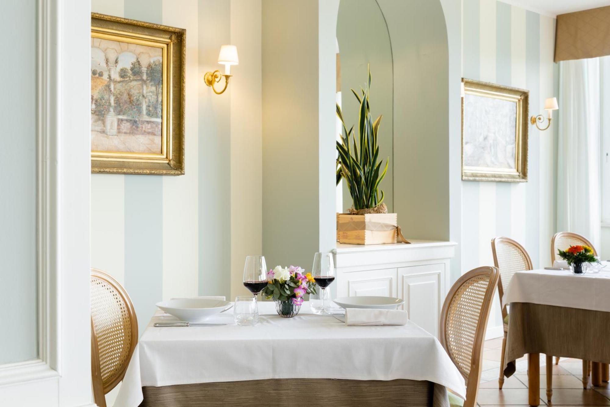 Hotel Tuder Todi Ngoại thất bức ảnh