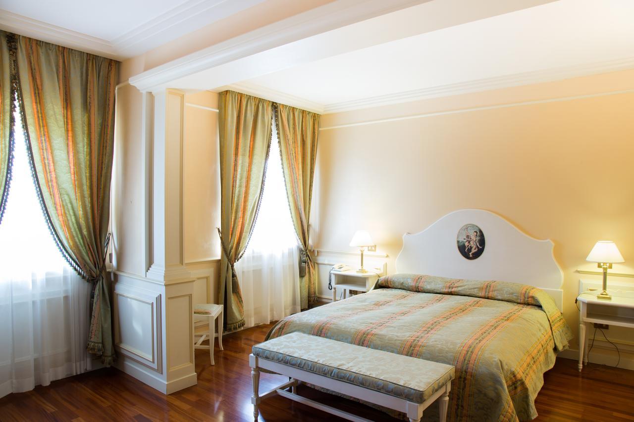 Hotel Tuder Todi Ngoại thất bức ảnh