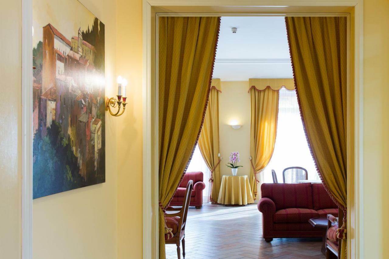 Hotel Tuder Todi Ngoại thất bức ảnh